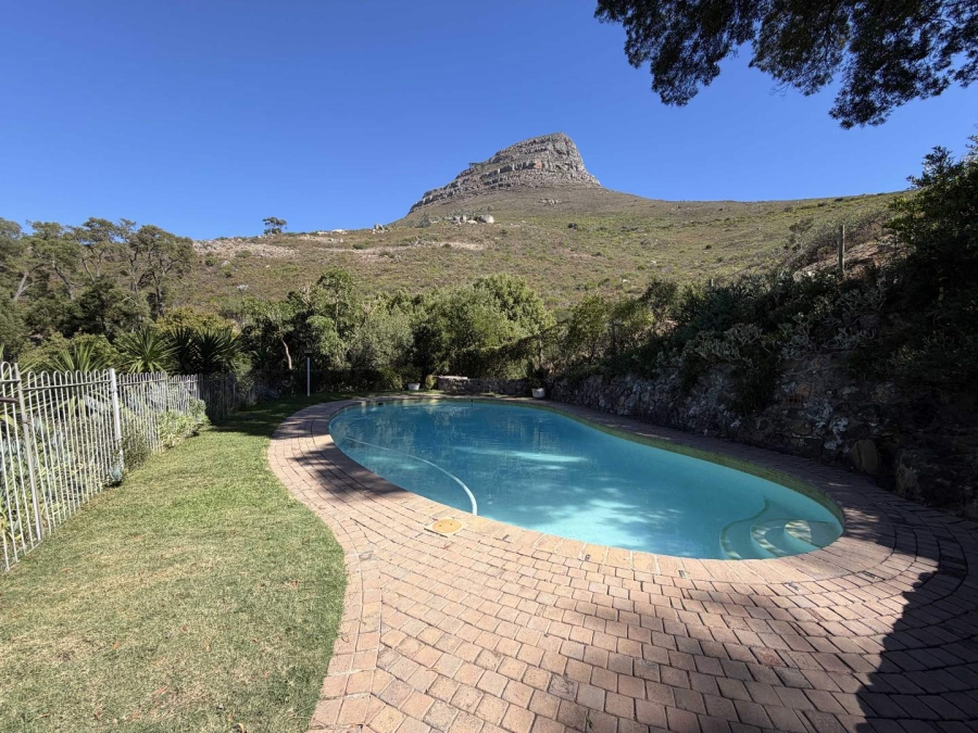 To Let 1 Bedroom Property for Rent in Tamboerskloof Western Cape
